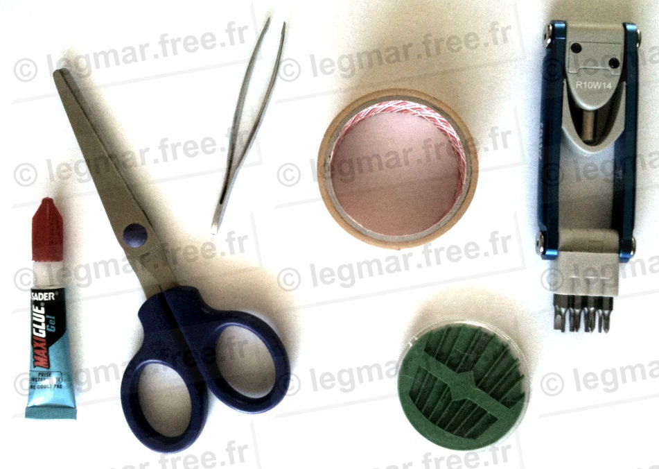 Outils necessaires pour remplacer la vitre HTC DESIRE HD